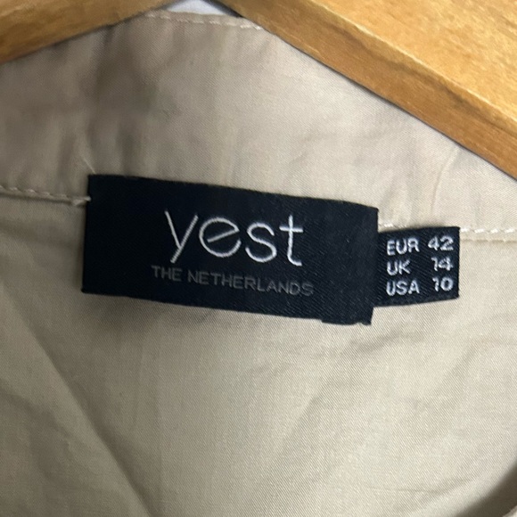 YEST The Netherlands Pastel Beige Dress 3624 Size 10 Lightweight - Picture 7 of 8